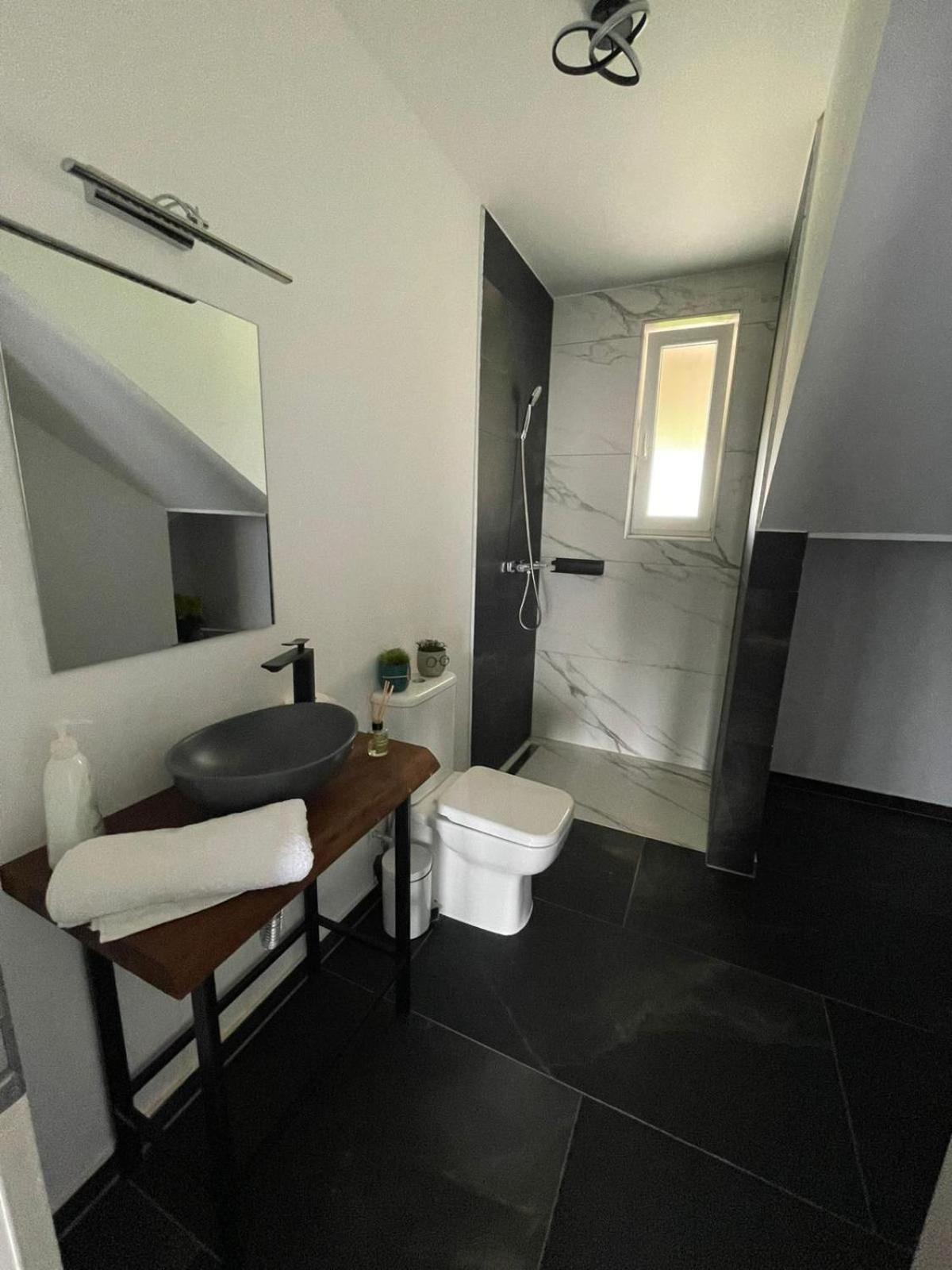 Bia Twin House *