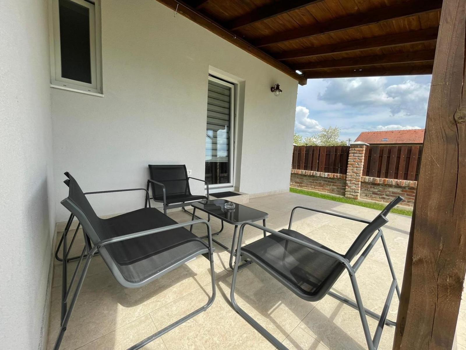 Bia Twin House