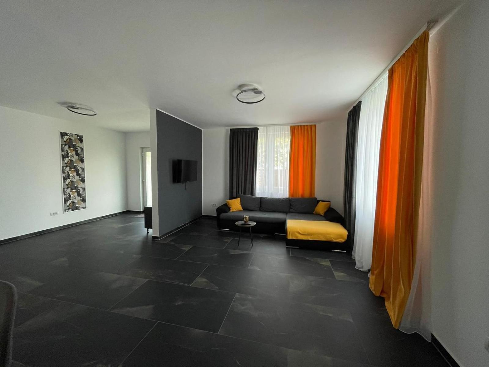 Holiday home Bia Twin House *